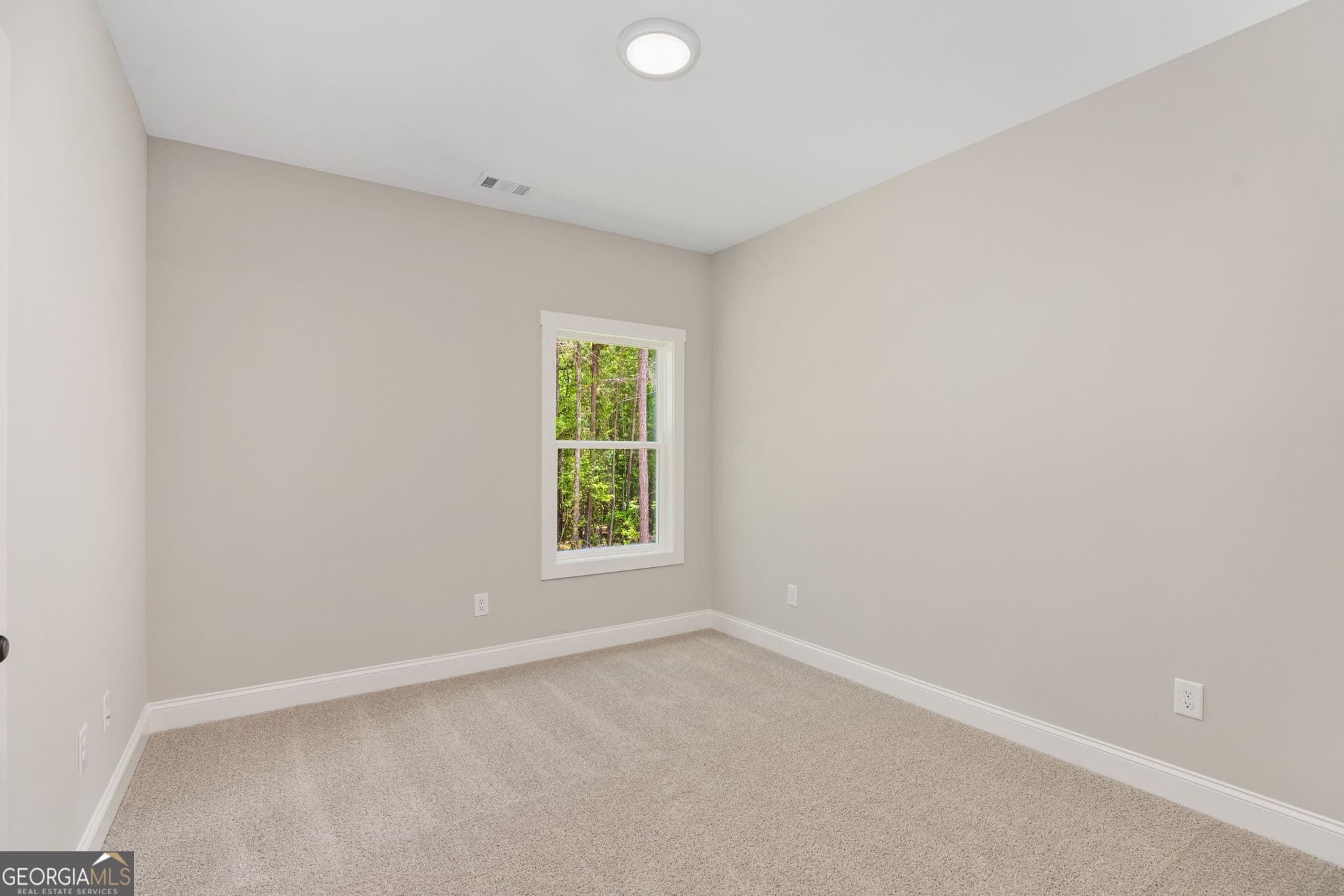 4 bedroom, 2 bathroom, 2,330 sq ft single family residence for sale at 243 Flint Farms Drive, Concord, GA 30206 — photo 8