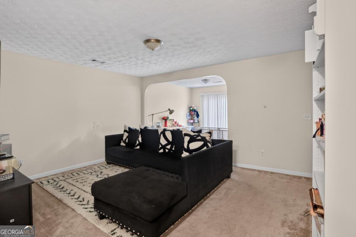 3 bedroom, 2.5 bathroom, 1,577 sq ft townhouse for sale at 1720 Formosa Lane, Mcdonough, GA 30253 — photo 4