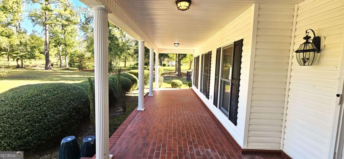 4 bedroom, 3 bathroom, 2,744 sq ft single family residence for sale at 330 Maria Sorrell Road, Statesboro, GA 30461 — photo 8
