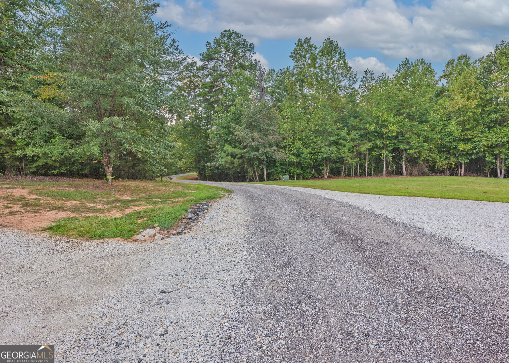 residential lot for sale at 279 Mavericks Run, Martin, GA 30557 — photo 6