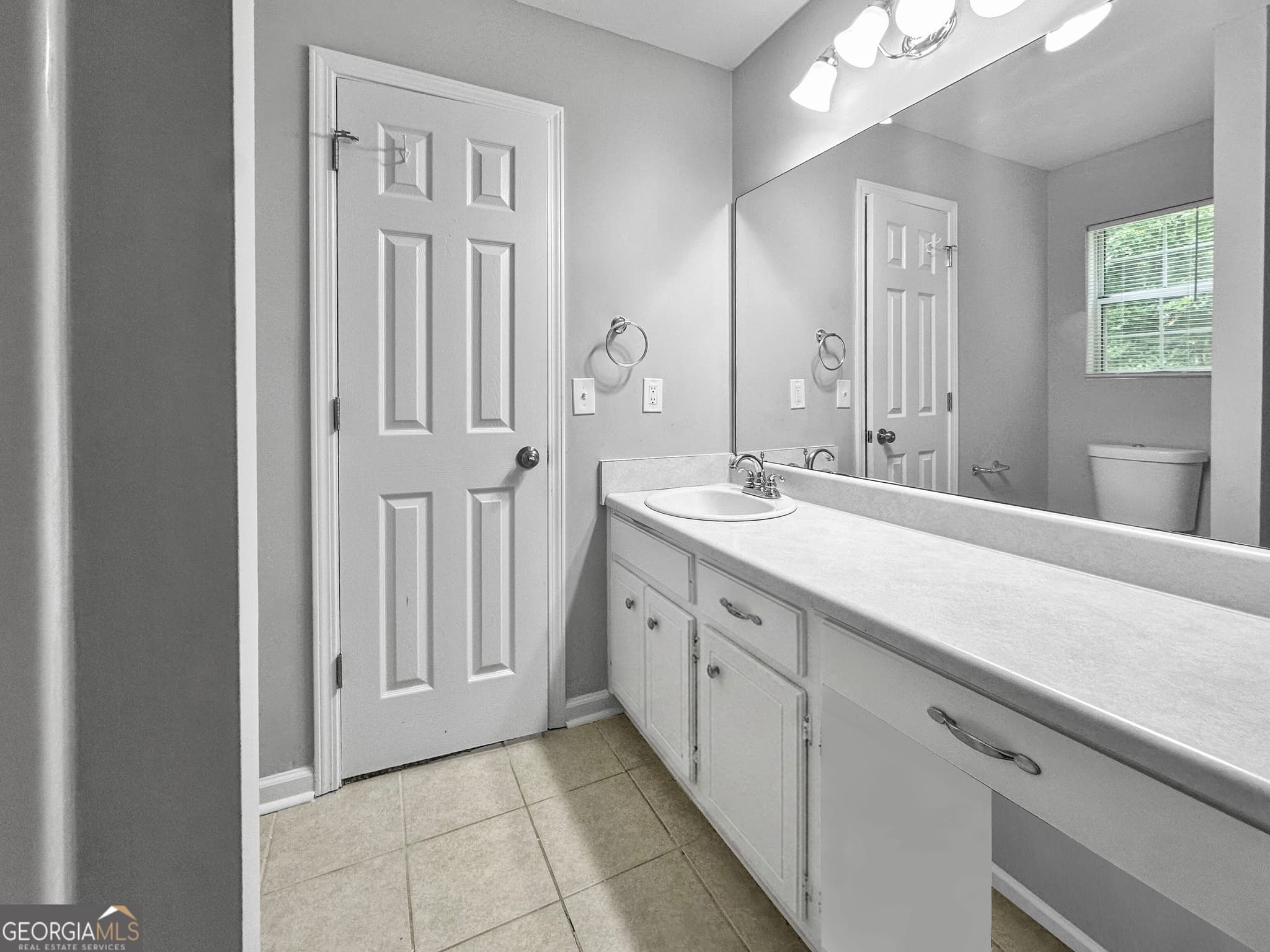 3 bedroom, 2 bathroom, 3,528 sq ft single family residence for rent at 555 Browning Circle, Acworth, GA 30101 for $1,845 a month — photo 9