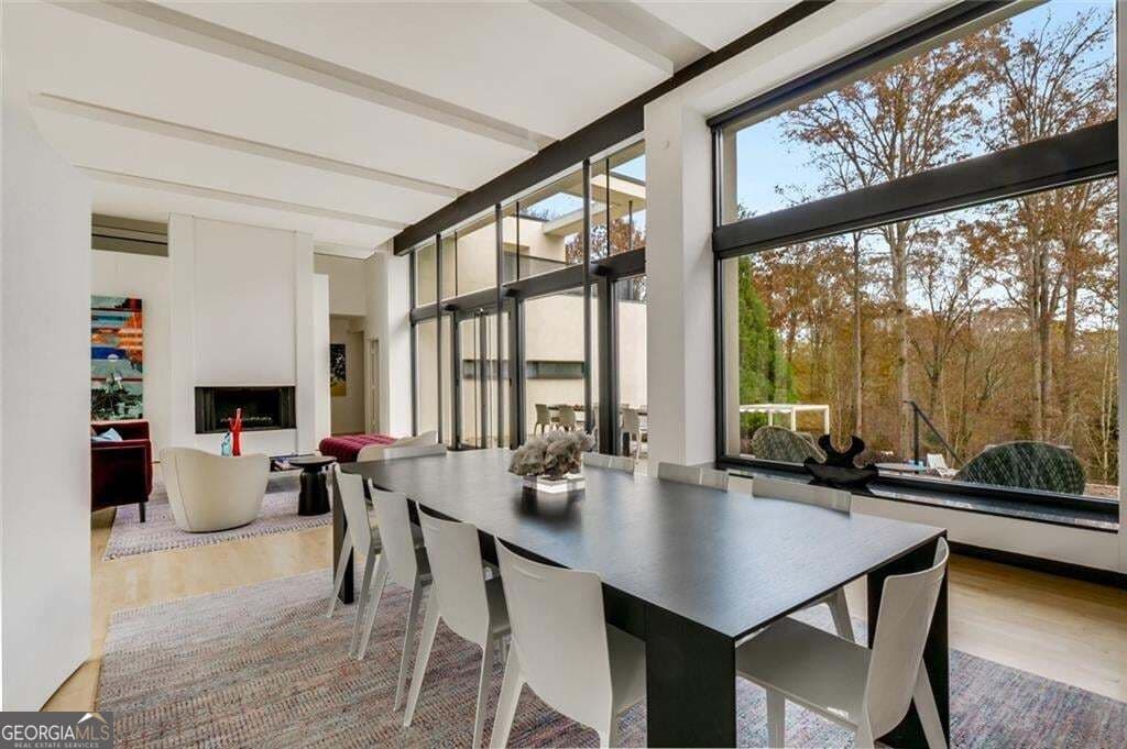 5 bedroom, 7 bathroom, 5,441 sq ft single family residence for sale at 461 Tam Oshanter Drive, Marietta, GA 30067 — photo 8
