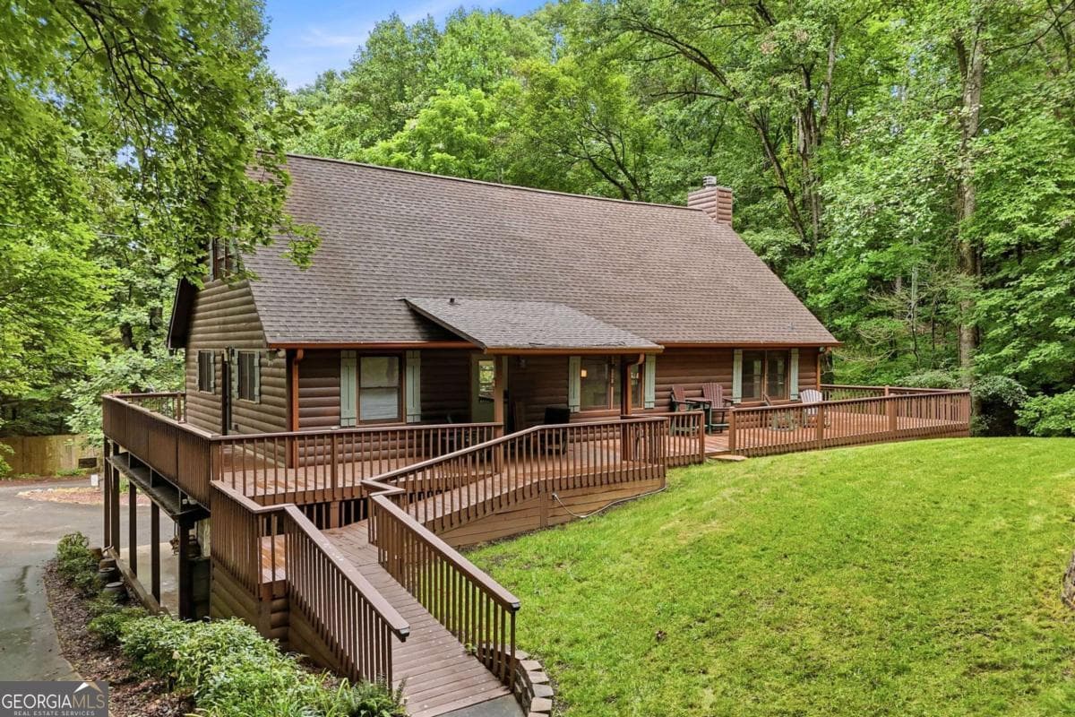 4 bedroom, 3.5 bathroom, 3,360 sq ft cabin,single family residence for sale at 314 Northcutt Road, Ellijay, GA 30540 — photo 2