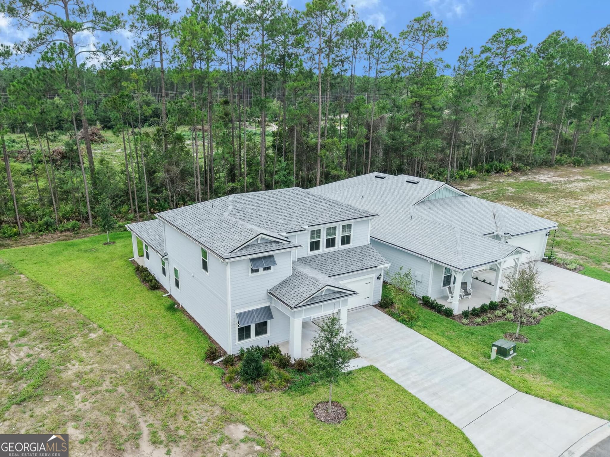 4 bedroom, 3 bathroom, 2,818 sq ft single family residence for sale at 122 Madeline Taylor Place, Kingsland, GA 31548 — photo 3