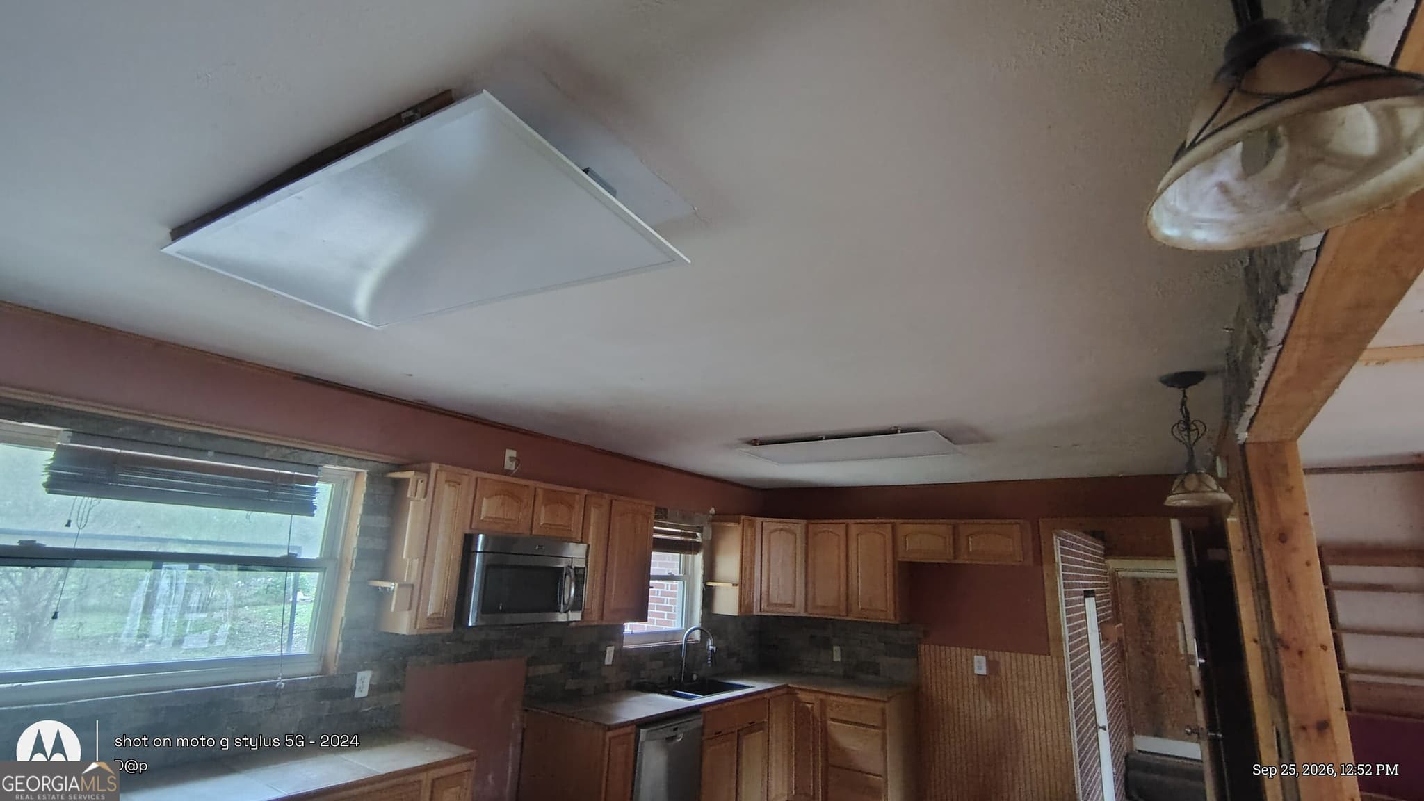 3 bedroom, 1 bathroom, 1,370 sq ft manufactured home,single family residence for sale at 134 Farrar Road, Cohutta, GA 30710 — photo 7