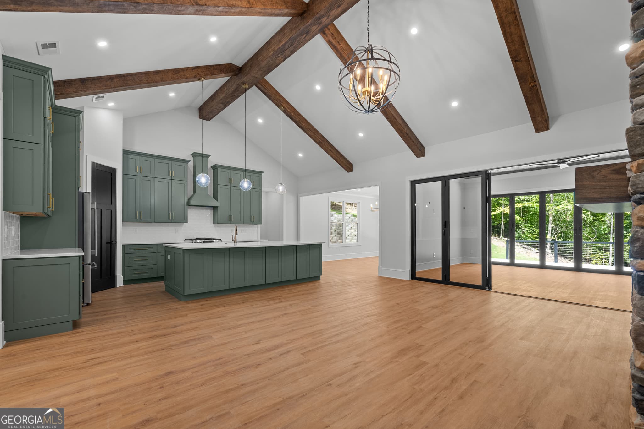 5 bedroom, 3.5 bathroom, 3,512 sq ft single family residence for sale at 503 Point Road, Westminster, SC 29693 — photo 6