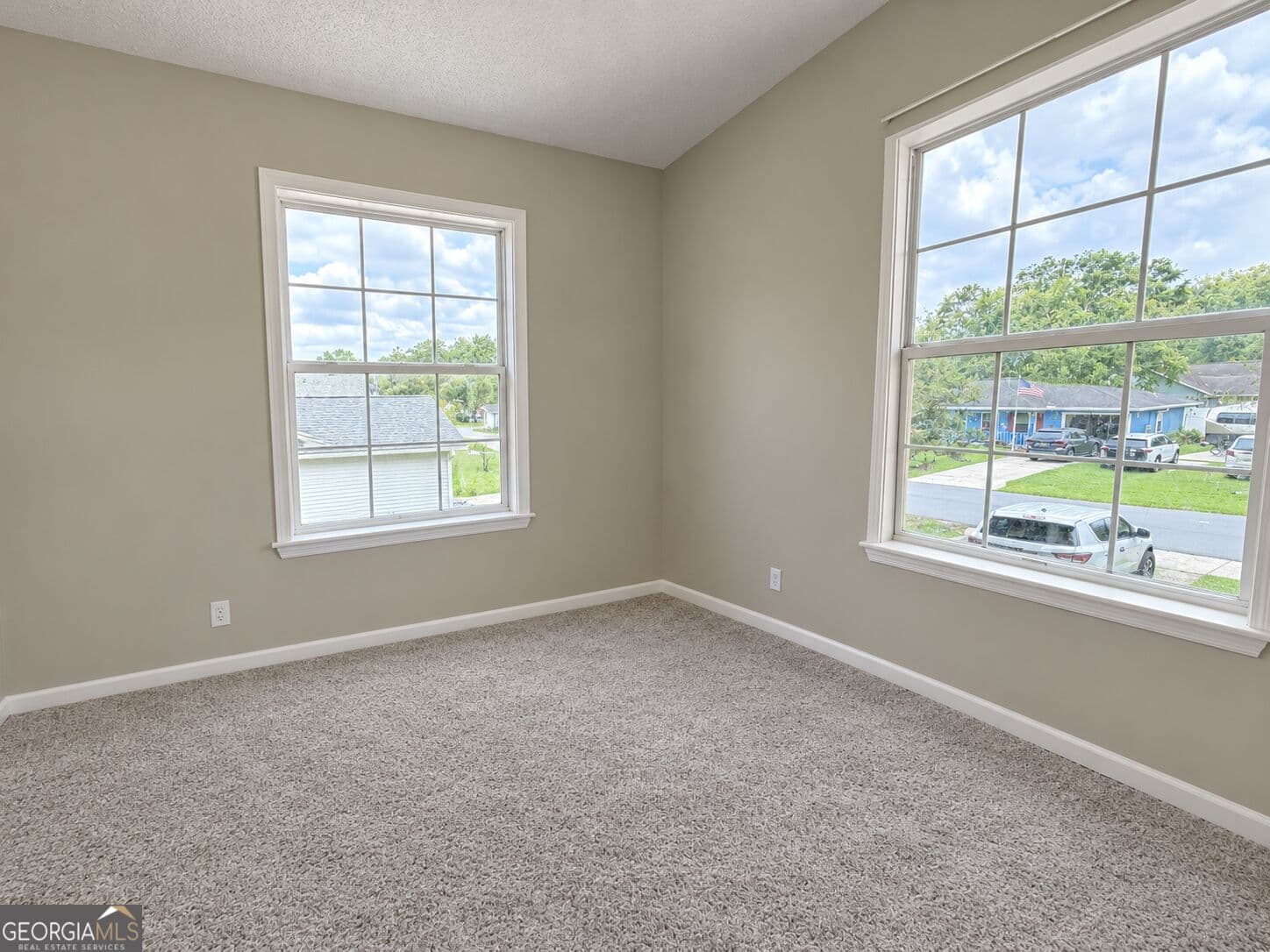 3 bedroom, 2.5 bathroom, 1,478 sq ft single family residence for rent at 125 Lake Wellington Drive, Kingsland, GA 31548 for $1,950 a month — photo 6