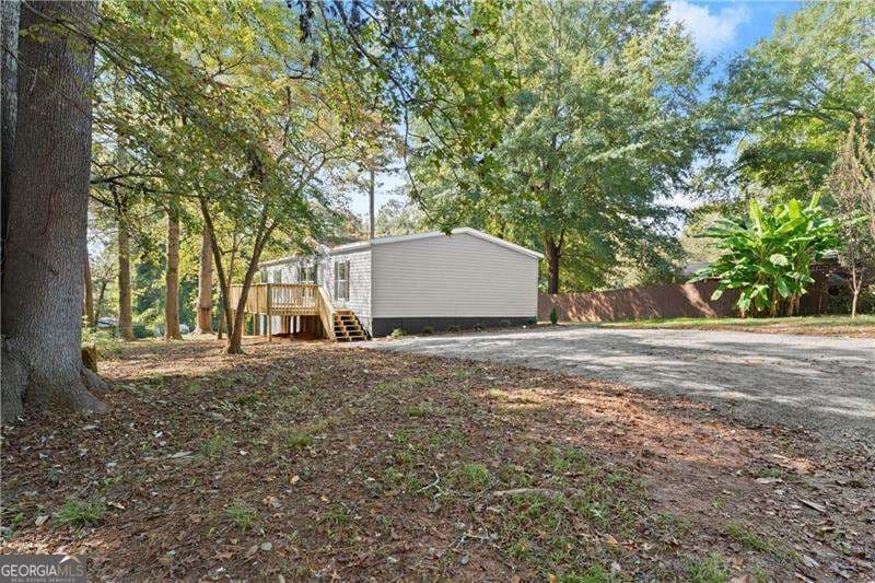 3 bedroom, 2 bathroom manufactured home,single family residence for sale at 470 Gold Hill Drive, Acworth, GA 30102 — photo 6