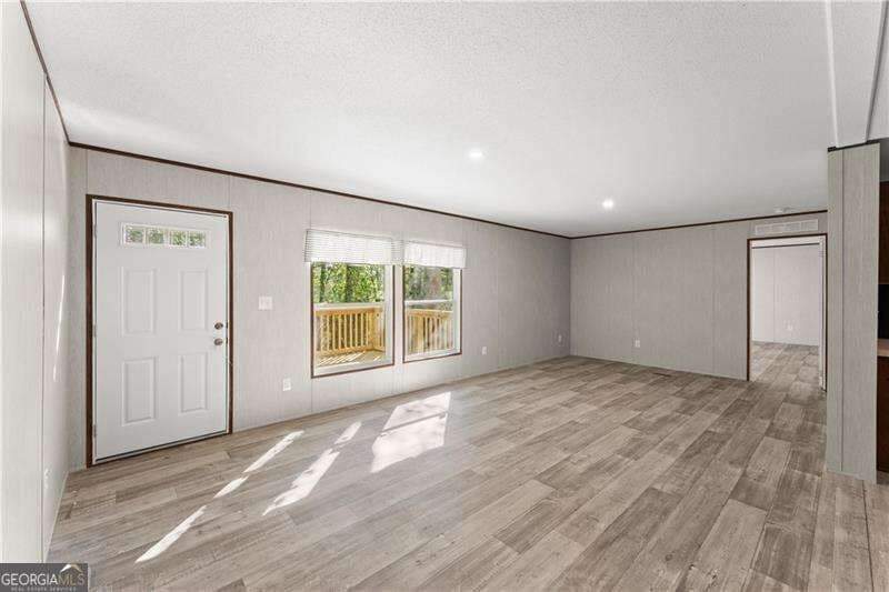3 bedroom, 2 bathroom manufactured home,single family residence for sale at 470 Gold Hill Drive, Acworth, GA 30102 — photo 9