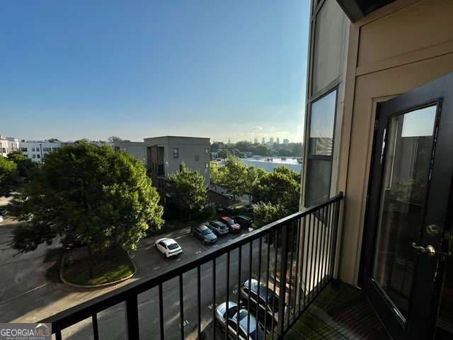 2 bedroom, 2 bathroom condominium for rent at 898 Oak Street 1321, Atlanta, GA 30310 for $1,750 a month — photo 4