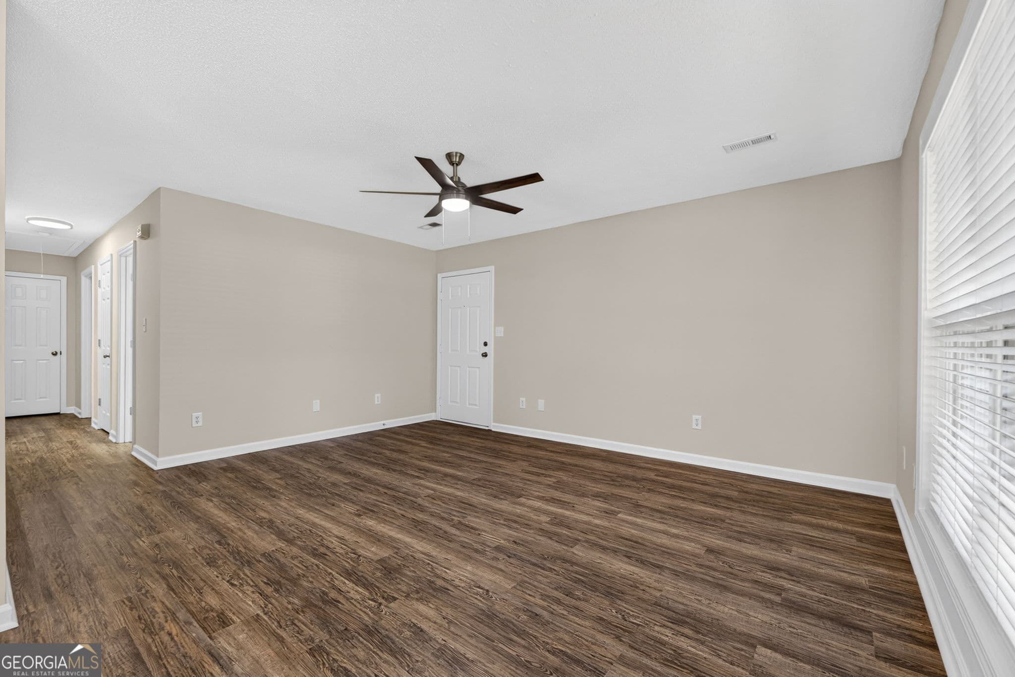 2 bedroom, 2 bathroom, 1,250 sq ft duplex for rent at 100 Bluebird Lane, Griffin, GA 30223 for $1,550 a month — photo 9