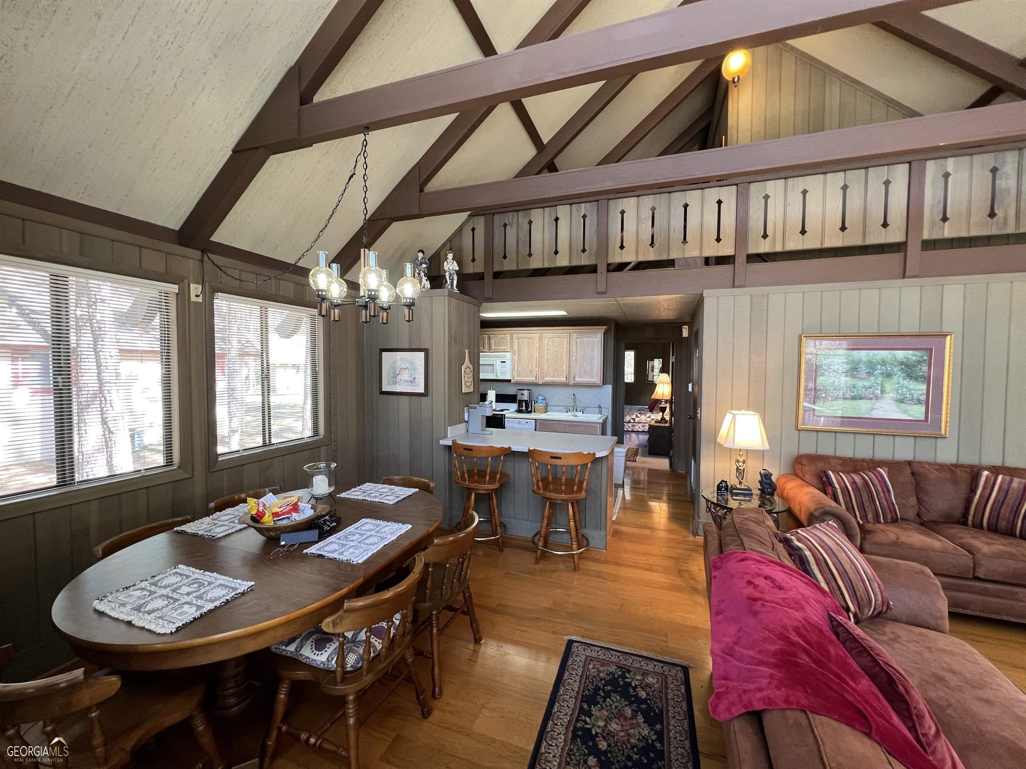 3 bedroom, 2 bathroom, 1,352 sq ft cabin,single family residence for sale at 85 St Moritz Drive, Pine Mountain, GA 31822 — photo 4