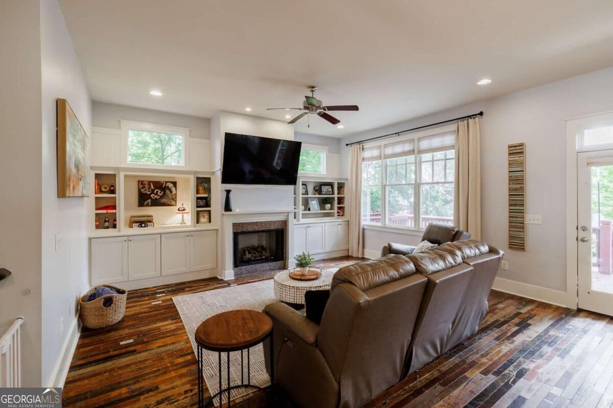 4 bedroom, 2.5 bathroom, 2,501 sq ft single family residence for sale at 170 Cohen Street, Athens, GA 30601 — photo 10
