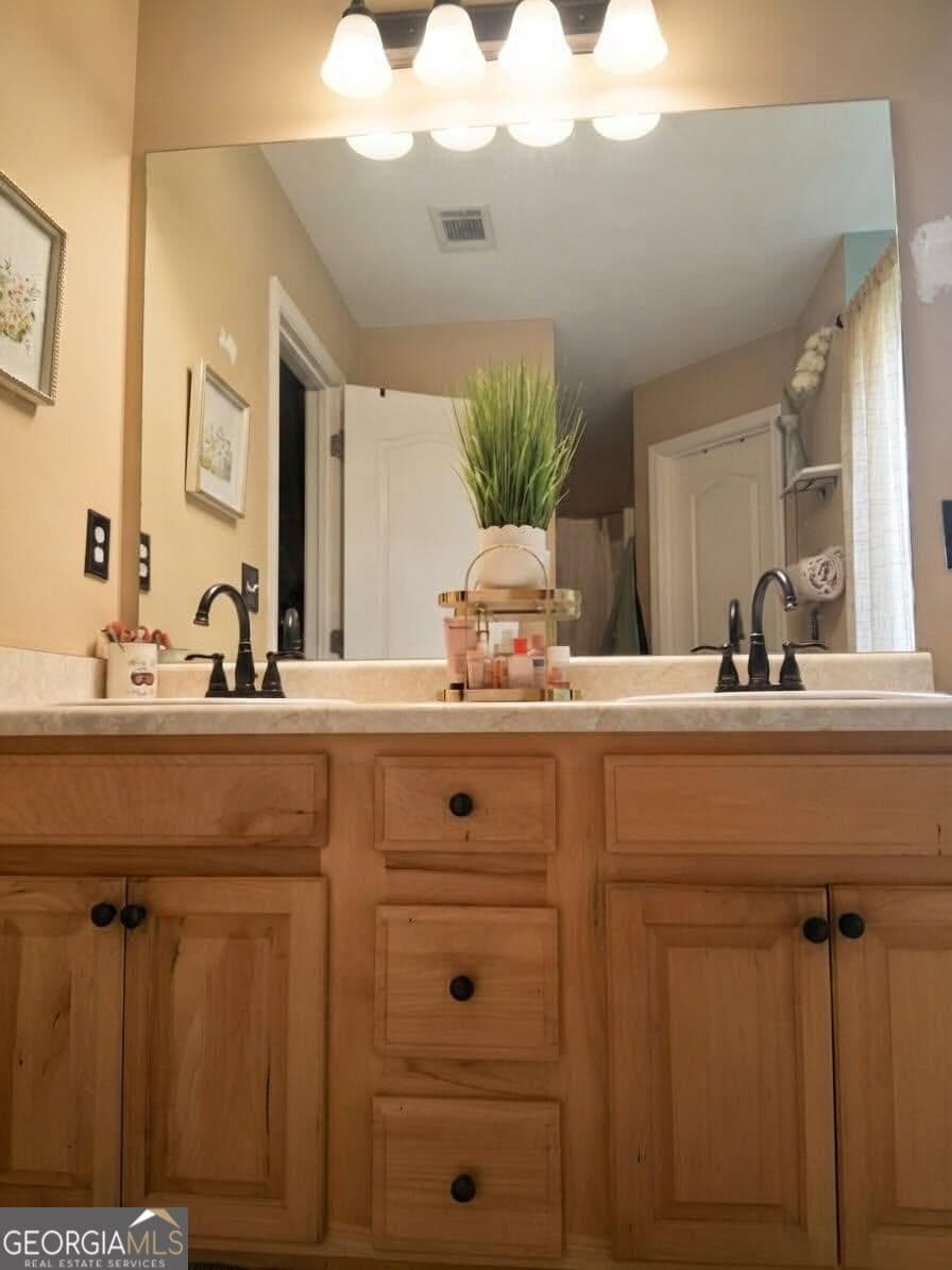 3 bedroom, 2 bathroom, 1,584 sq ft single family residence for sale at 104 Alexis Way, Byron, GA 31008 — photo 4