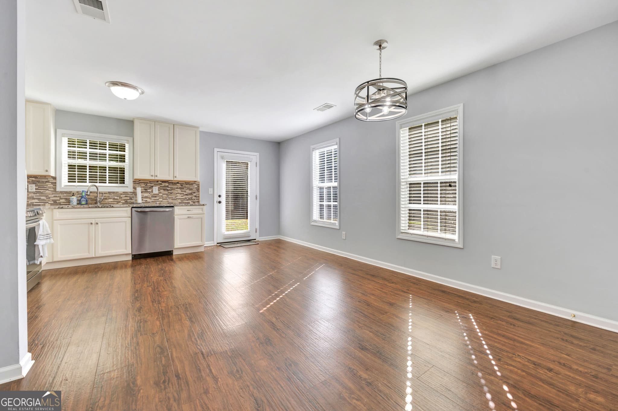 3 bedroom, 2.5 bathroom, 1,784 sq ft single family residence for sale at 273 Wiltshire Drive, Athens, GA 30605 — photo 9