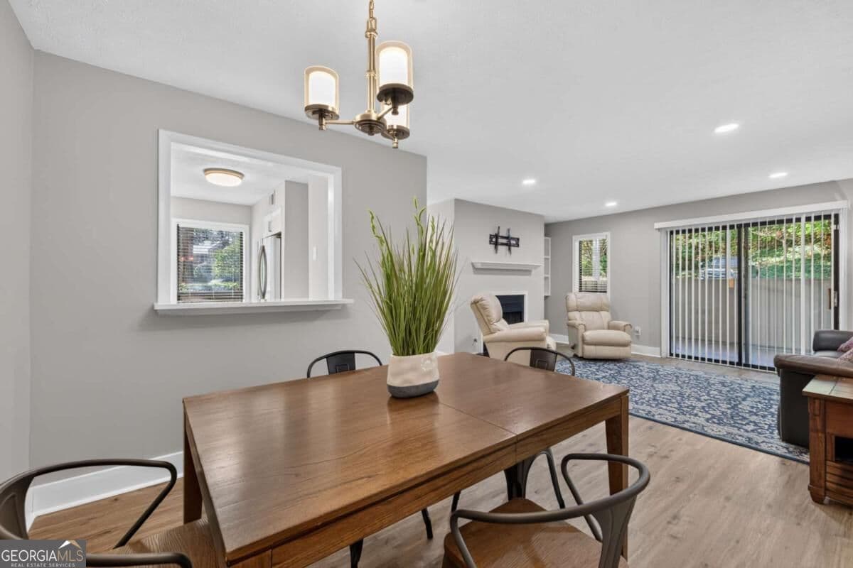 1 bedroom, 1 bathroom, 905 sq ft condominium for sale at 206 Wynnes Ridge Circle, Marietta, GA 30067 — photo 8