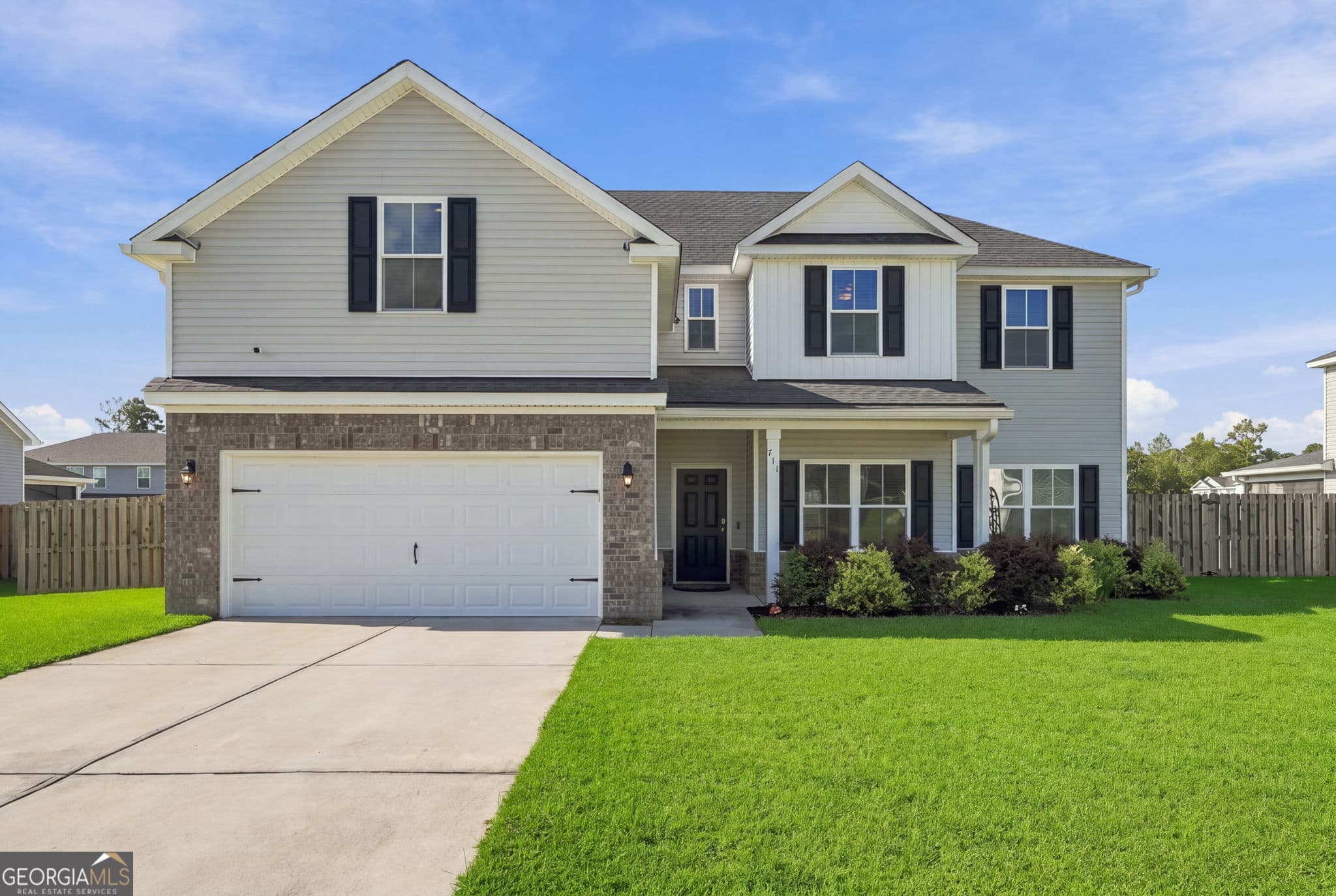 4 bedroom, 3 bathroom, 2,731 sq ft single family residence for sale at 711 Majestic Drive, Guyton, GA 31312 — photo 4