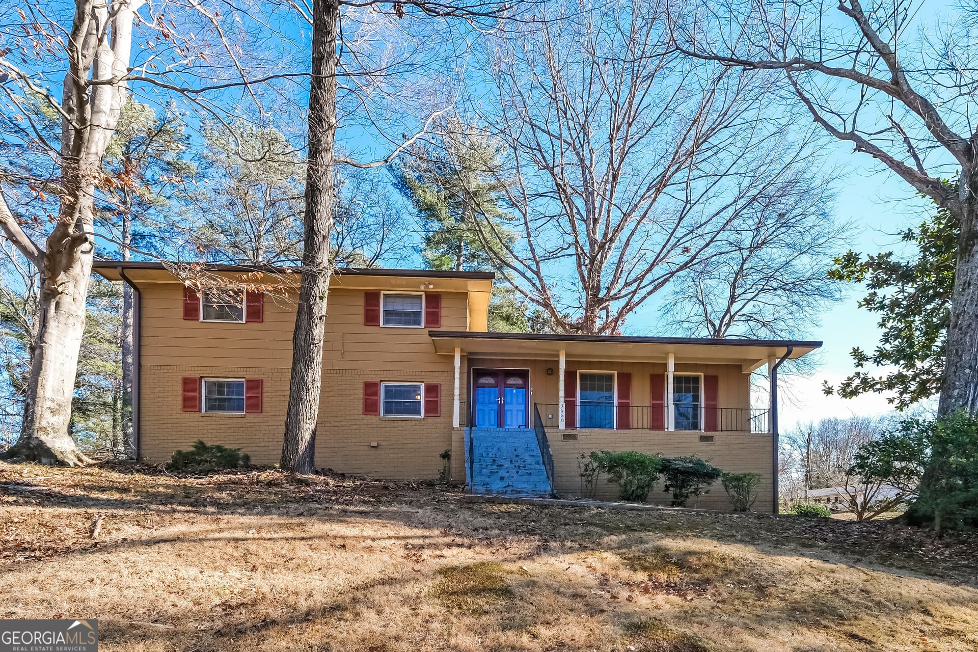 4 bedroom, 2 bathroom, 2,082 sq ft single family residence sold at 3660 Sterling Ridge Way, Decatur, GA 30032