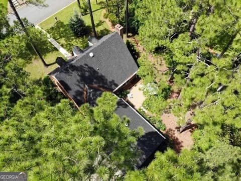 3 bedroom, 2.5 bathroom, 2,176 sq ft single family residence for sale at 2601 Ridgewood Lane, Albany, GA 31707 — photo 3