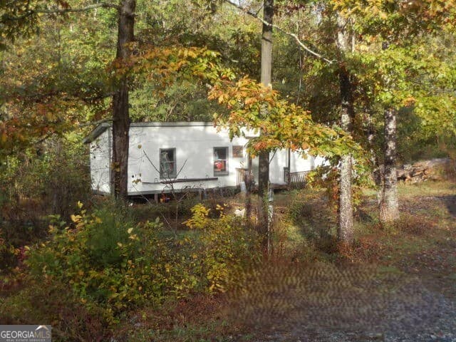 2 bedroom, 1.5 bathroom, 1,144 sq ft single family residence for sale at 280 Stonebank Road, Clarkesville, GA 30523 — photo 3