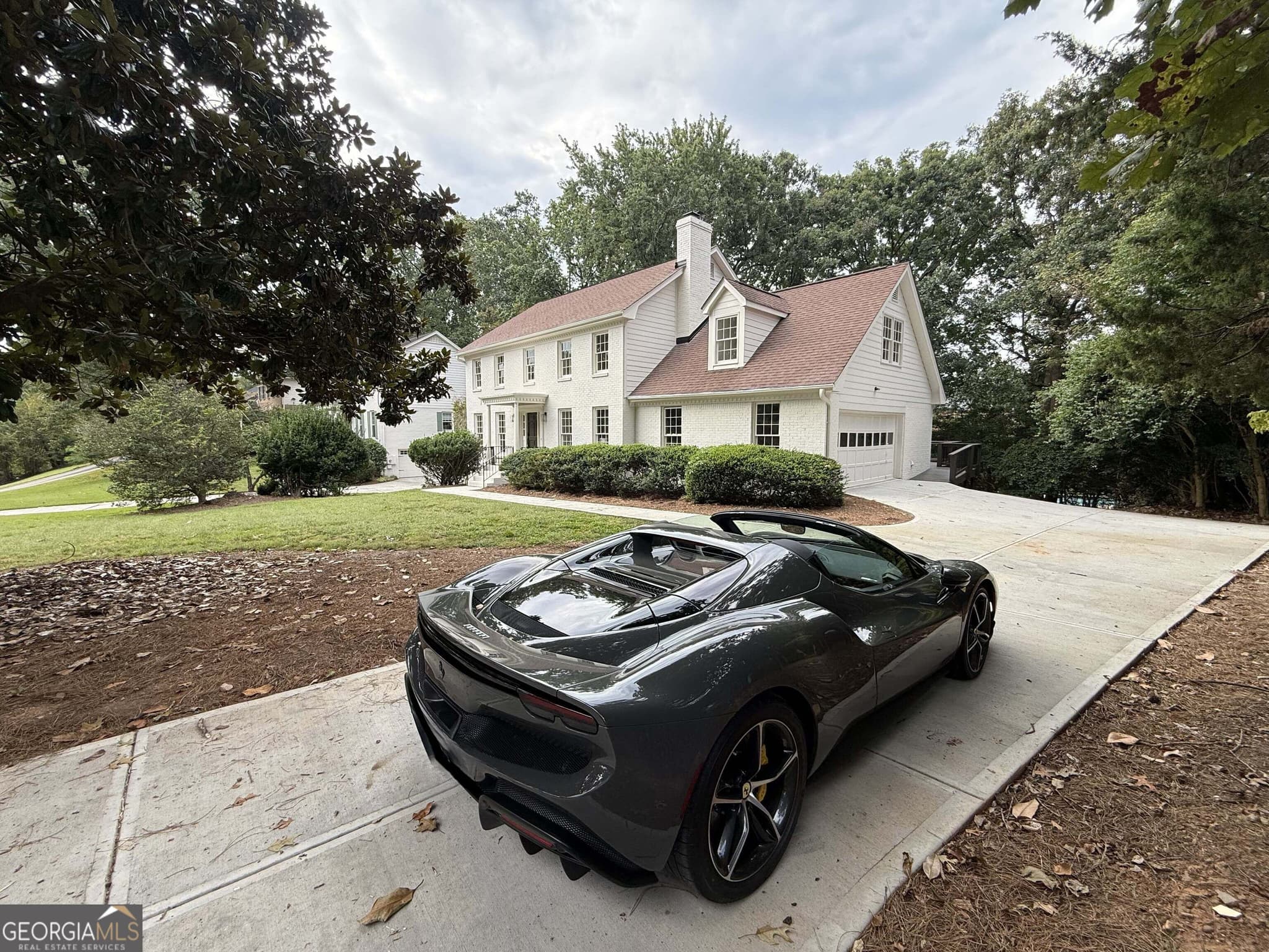 5 bedroom, 4.5 bathroom, 3,600 sq ft single family residence for sale at 5124 Vermack Road, Dunwoody, GA 30338 — photo 6