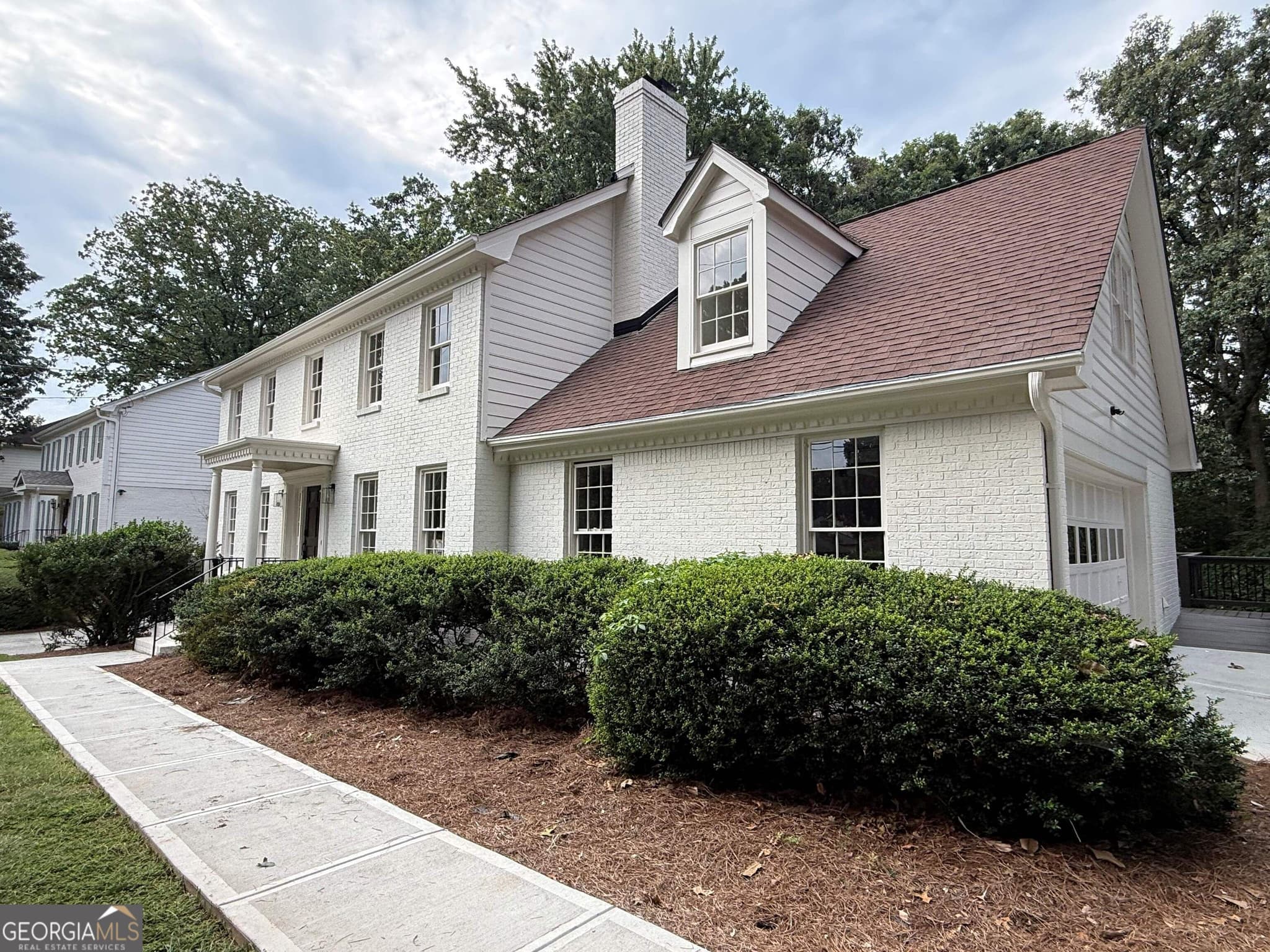 5 bedroom, 4.5 bathroom, 3,600 sq ft single family residence for sale at 5124 Vermack Road, Dunwoody, GA 30338 — photo 7