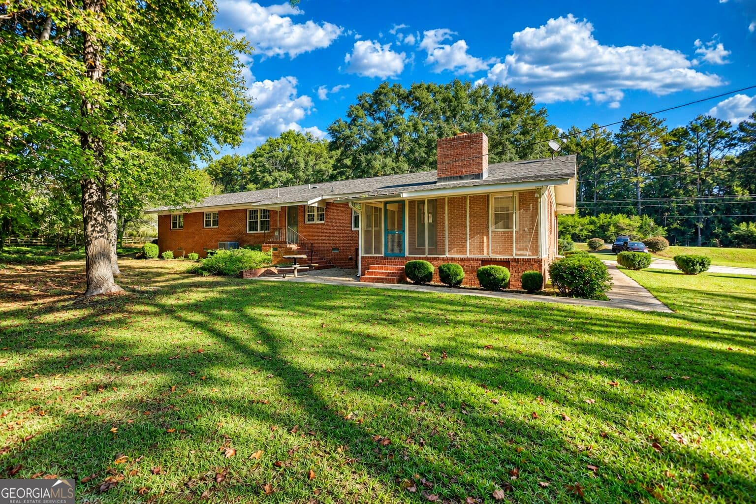 4 bedroom, 2.5 bathroom, 2,951 sq ft single family residence for sale at 1415 Hwy 142, Monticello, GA 31064 — photo 2