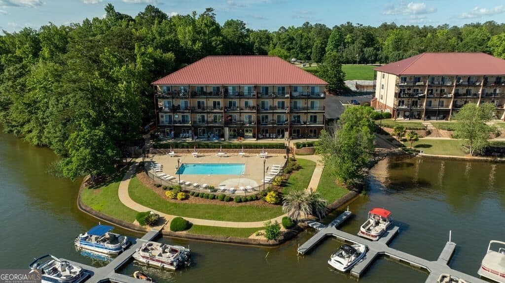2 bedroom, 2 bathroom, 1,368 sq ft condominium for sale at 111 LEE ROAD 802 224, Valley, AL 36854