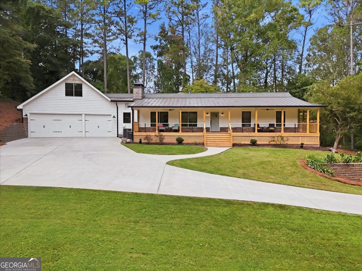 6 bedroom, 4.5 bathroom, 4,970 sq ft loft,single family residence for sale at 4581 Trickum Road, Marietta, GA 30066