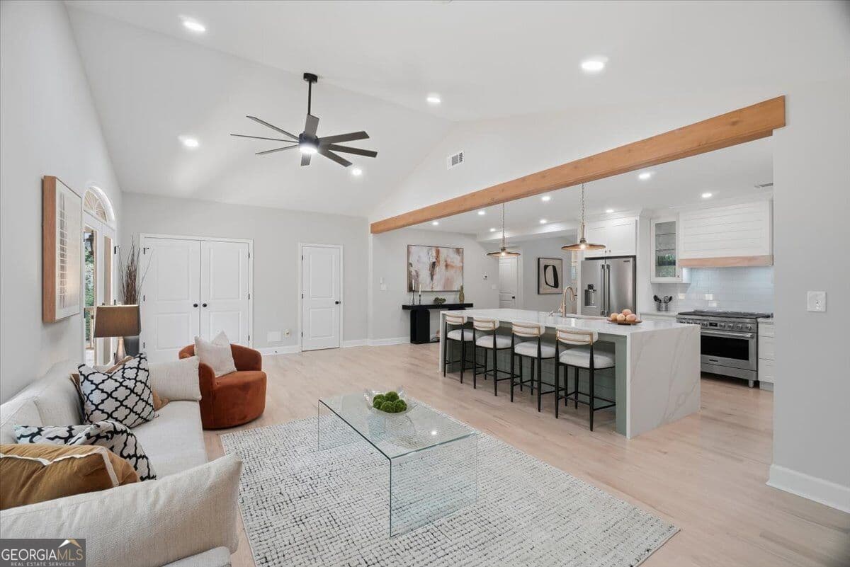 6 bedroom, 4.5 bathroom, 4,970 sq ft loft,single family residence for sale at 4581 Trickum Road, Marietta, GA 30066 — photo 4
