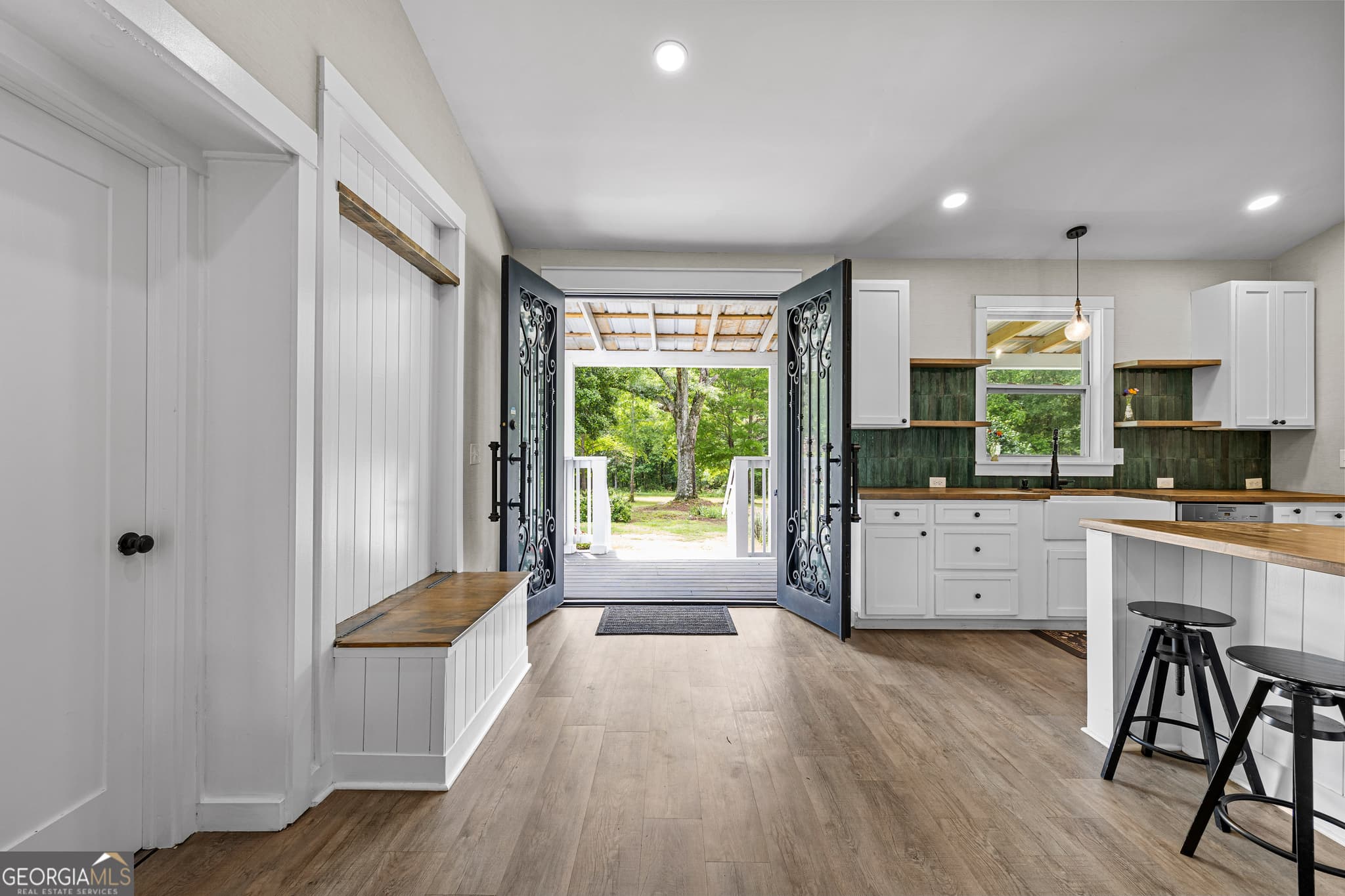 3 bedroom, 2.5 bathroom, 2,032 sq ft single family residence for sale at 1329 Standing Rock Road, Senoia, GA 30276 — photo 7