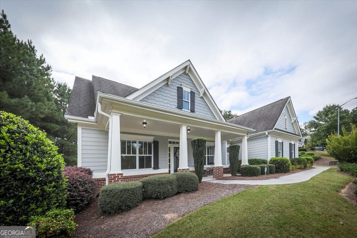3 bedroom, 2 bathroom, 2,496 sq ft single family residence for sale at 17 Barkwood Court, Dallas, GA 30132 — photo 3
