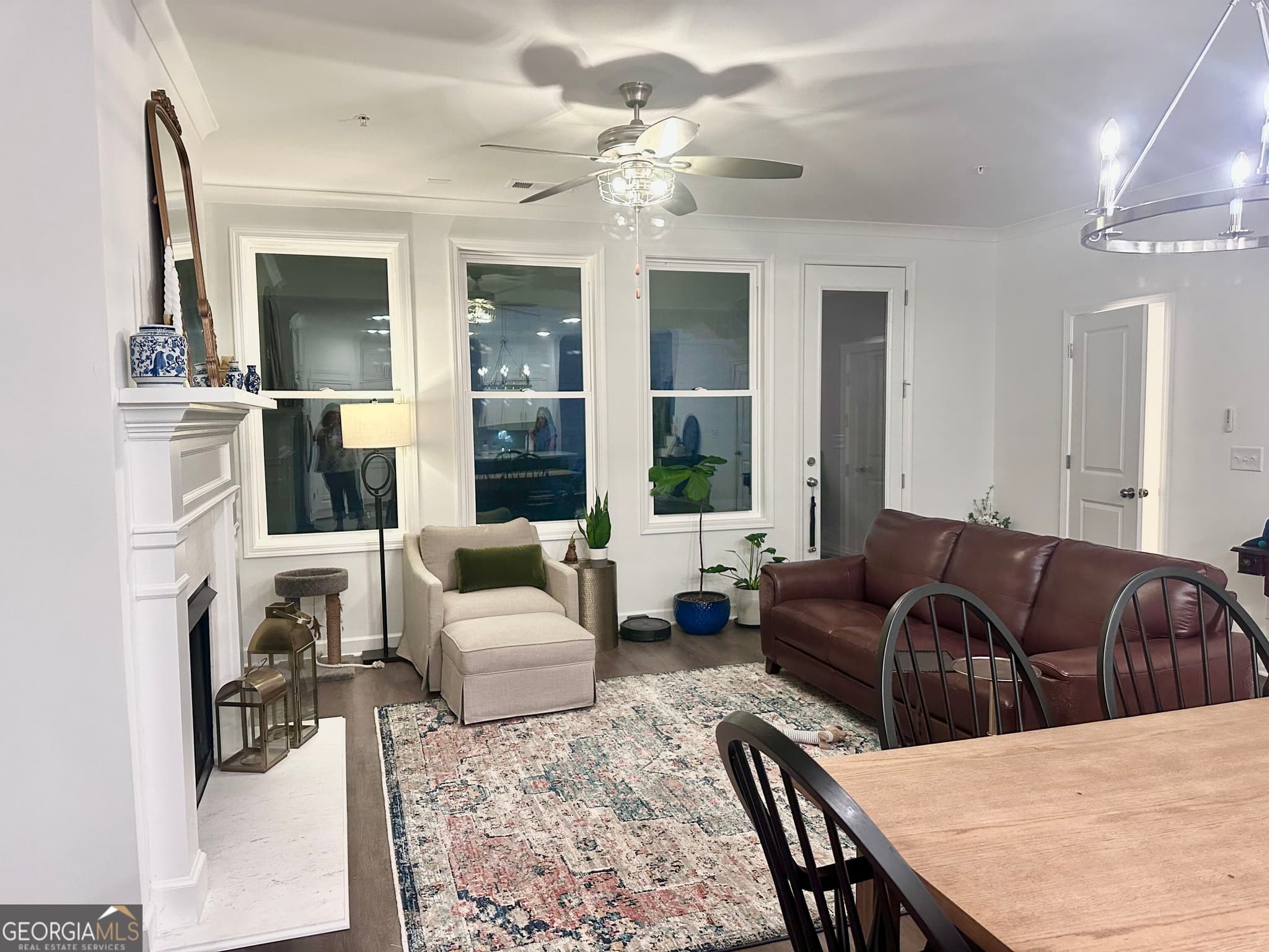 4 bedroom, 3.5 bathroom, 2,698 sq ft townhouse for sale at 302 North Rampart Street, Canton, GA 30114 — photo 9