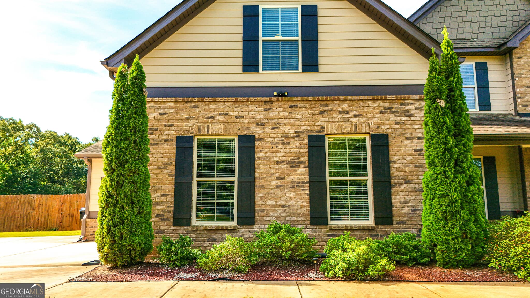 5 bedroom, 3.5 bathroom, 3,649 sq ft single family residence for sale at 205 Vandalay Way, Locust Grove, GA 30248 — photo 8