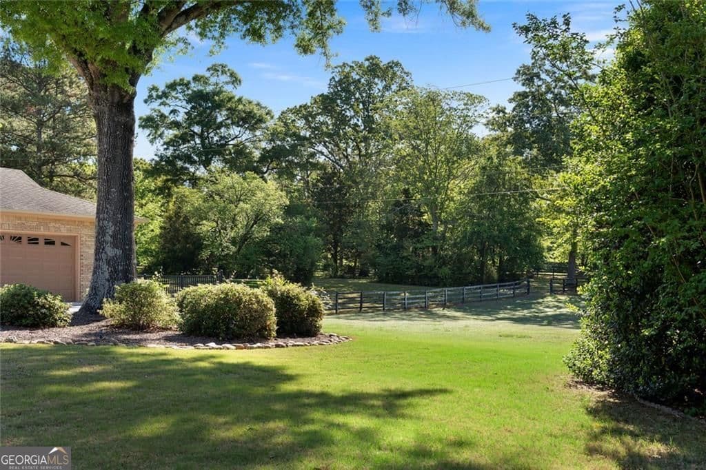 4 bedroom, 3.5 bathroom, 3,956 sq ft single family residence for sale at 1132 Euharlee Road, Kingston, GA 30145 — photo 7