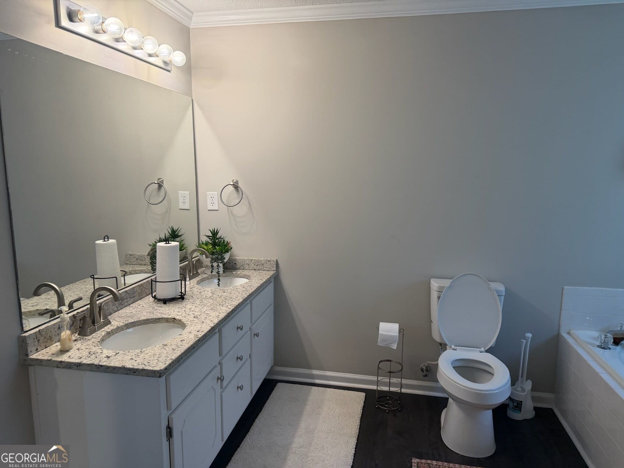 3 bedroom, 2.5 bathroom, 1,892 sq ft townhouse for rent at 214 Oak Circle, Stockbridge, GA 30281 for $1,975 a month — photo 4