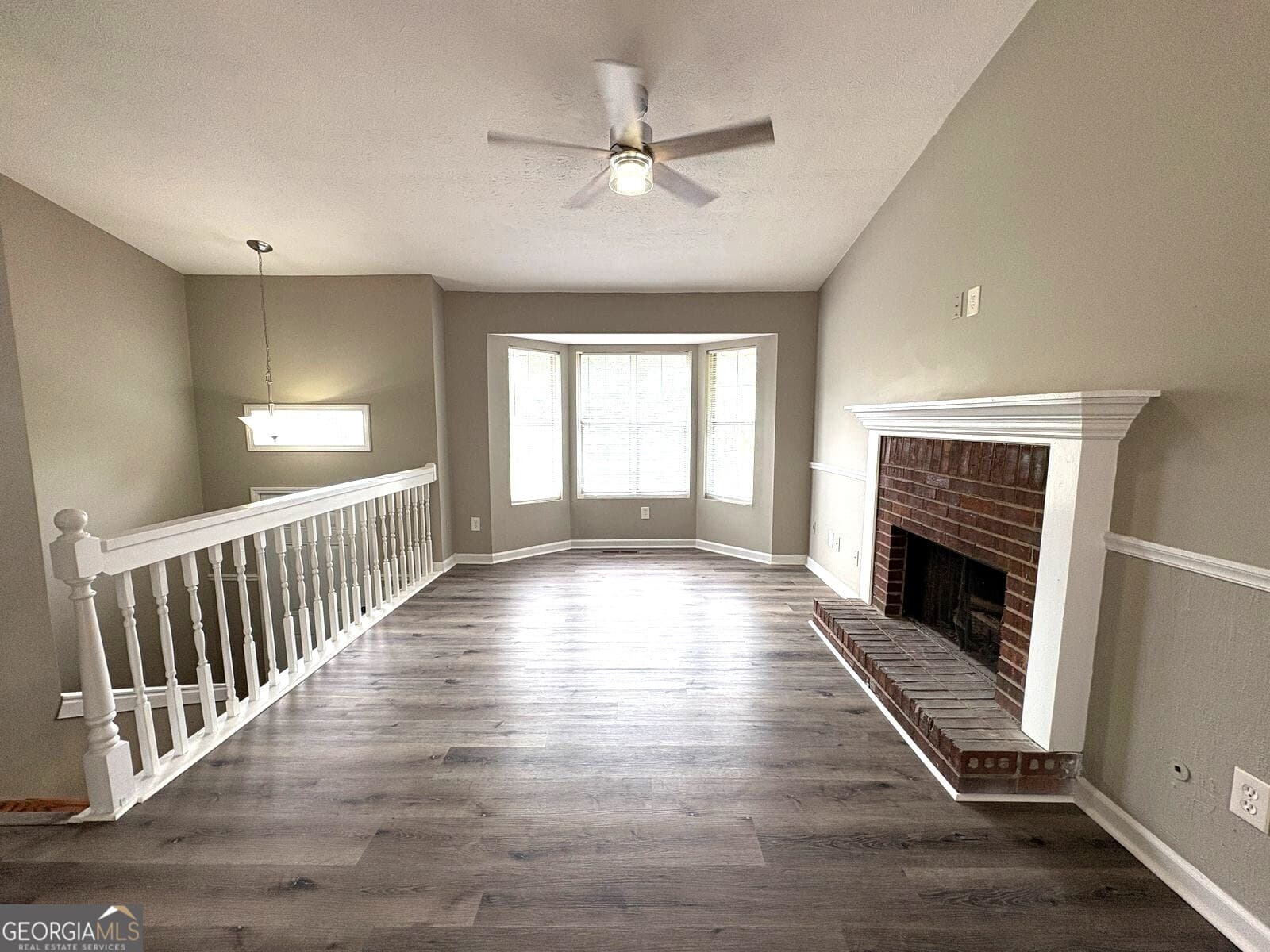 5 bedroom, 3 bathroom, 2,614 sq ft single family residence for rent at 1990 Lown Farm Lane, Lithonia, GA 30058 for $1,900 a month — photo 3