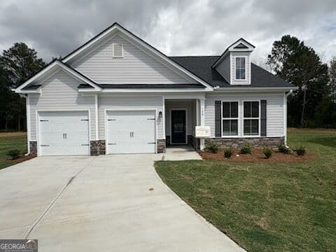 4 bedroom, 2 bathroom, 1,746 sq ft single family residence for sale at 128 Royal Tern Lane, Warner Robins, GA 31093