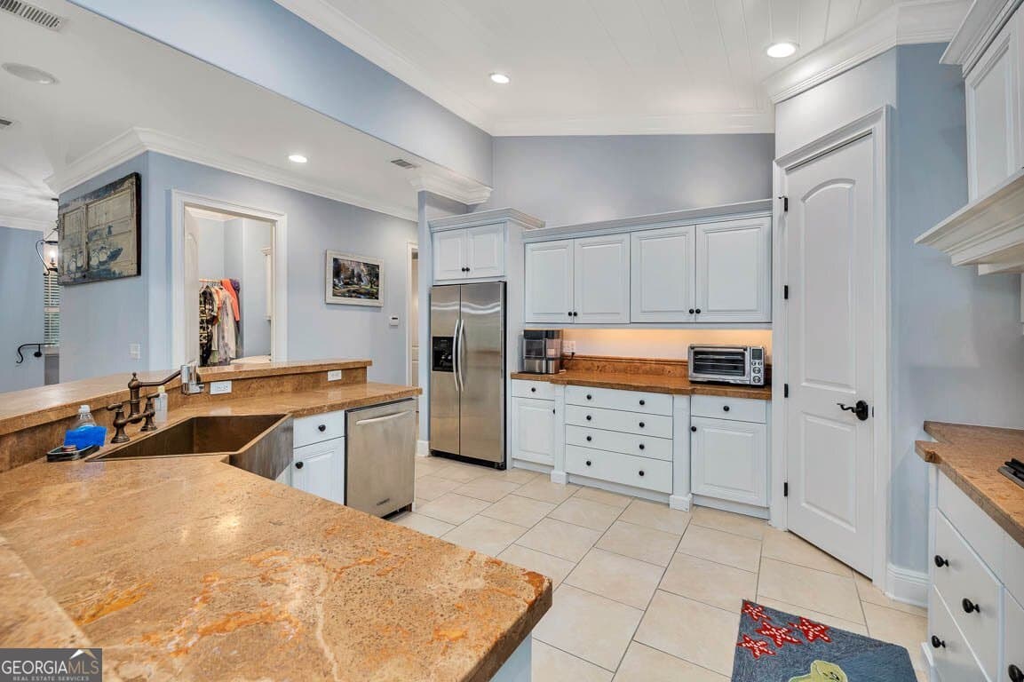 4 bedroom, 3.5 bathroom, 3,136 sq ft single family residence for sale at 1288 Old Cane Mill Drive, Darien, GA 31305 — photo 9