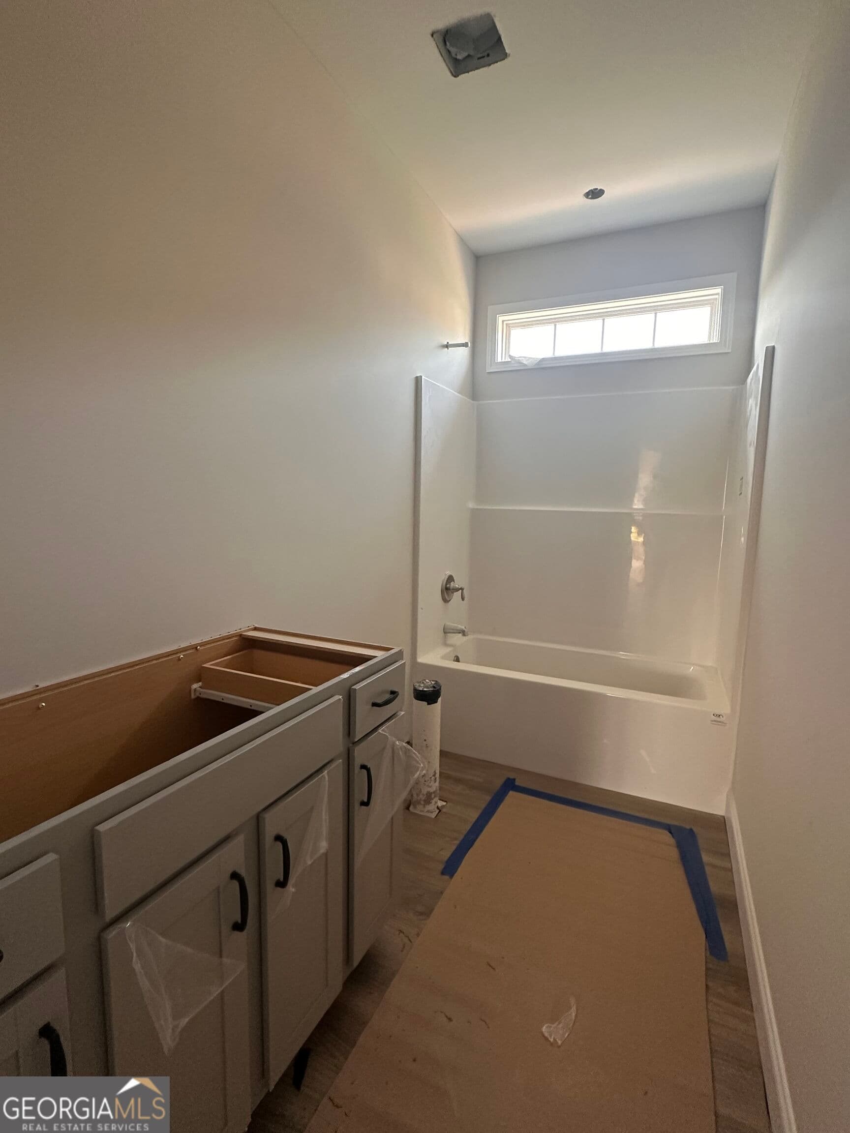 3 bedroom, 2 bathroom, 1,855 sq ft single family residence for sale at 906 Nora Eloise Drive, Bonaire, GA 31005 — photo 9