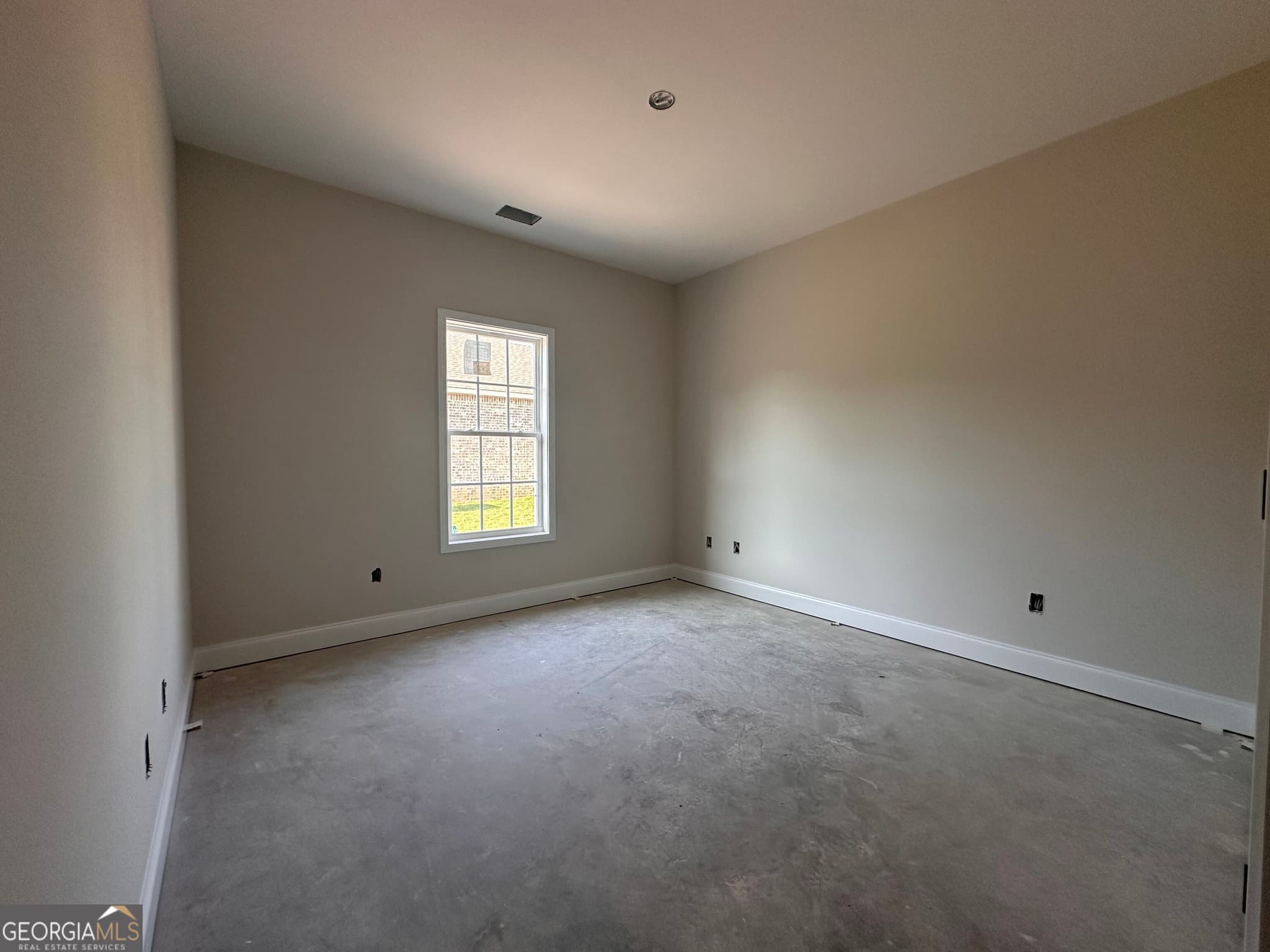 3 bedroom, 2 bathroom, 1,855 sq ft single family residence for sale at 906 Nora Eloise Drive, Bonaire, GA 31005 — photo 8