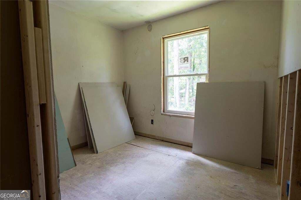 4 bedroom, 3 bathroom, 2,179 sq ft single family residence for sale at 4414 Blackbirch Lane, Decatur, GA 30034 — photo 10