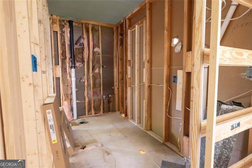 4 bedroom, 3 bathroom, 2,179 sq ft single family residence for sale at 4414 Blackbirch Lane, Decatur, GA 30034 — photo 8