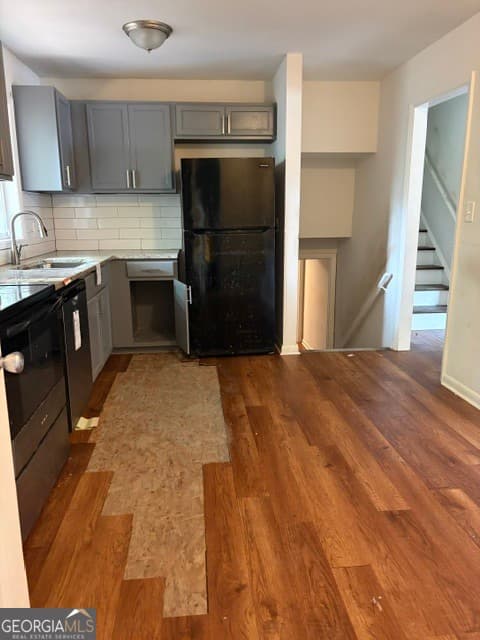 4 bedroom, 2 bathroom, 1,625 sq ft single family residence for sale at 562 Roxbury Drive, Riverdale, GA 30274 — photo 5