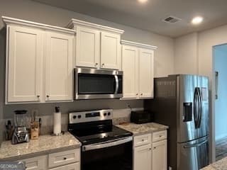 3 bedroom, 2.5 bathroom, 1,500 sq ft single family residence for rent at 4353 Smithgall Court, Union City, GA 30291 for $1,900 a month — photo 3