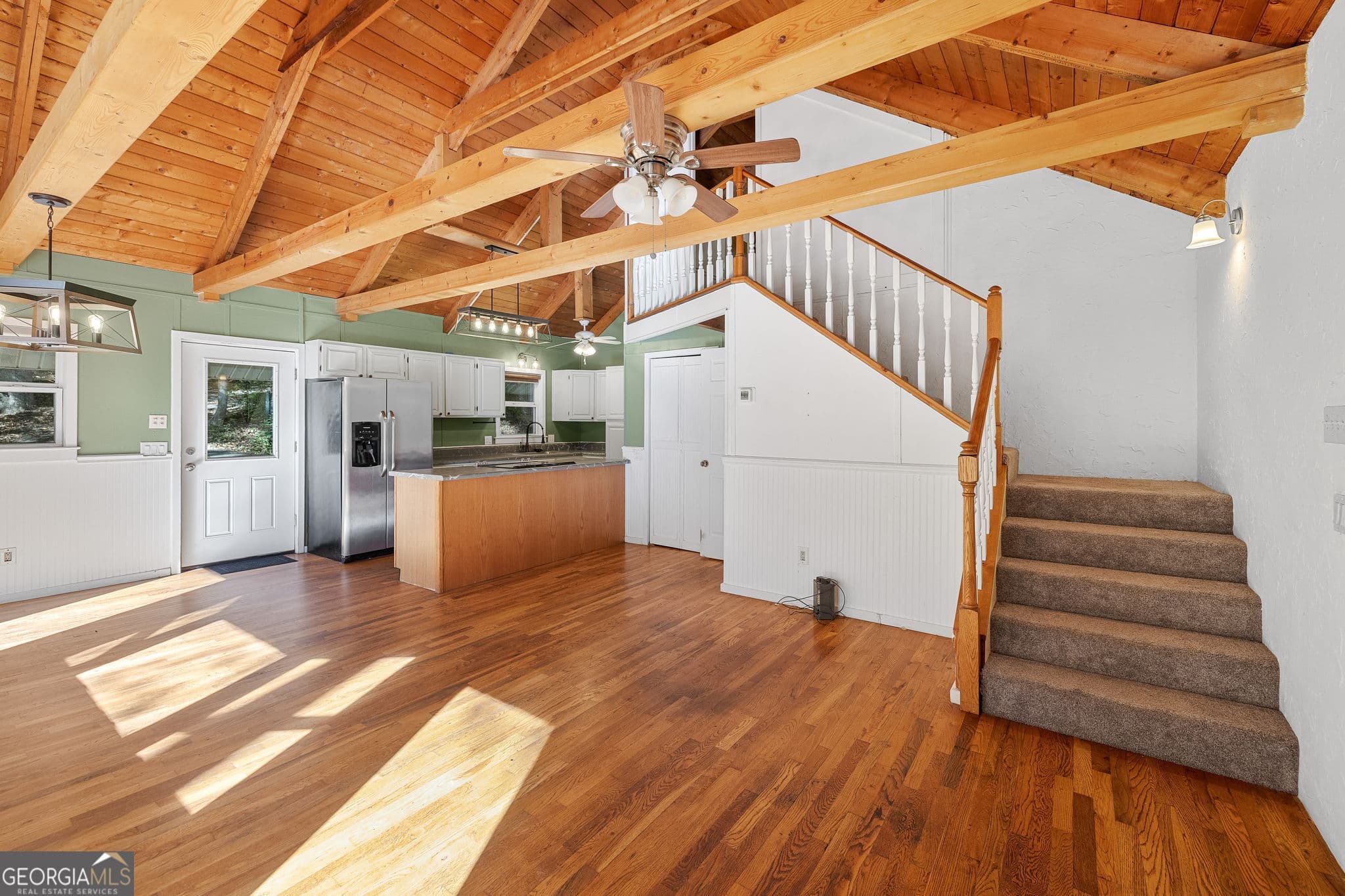 3 bedroom, 3 bathroom, 2,027 sq ft cabin,single family residence for sale at 332 Magnolia Drive, Sautee Nacoochee, GA 30571 — photo 7