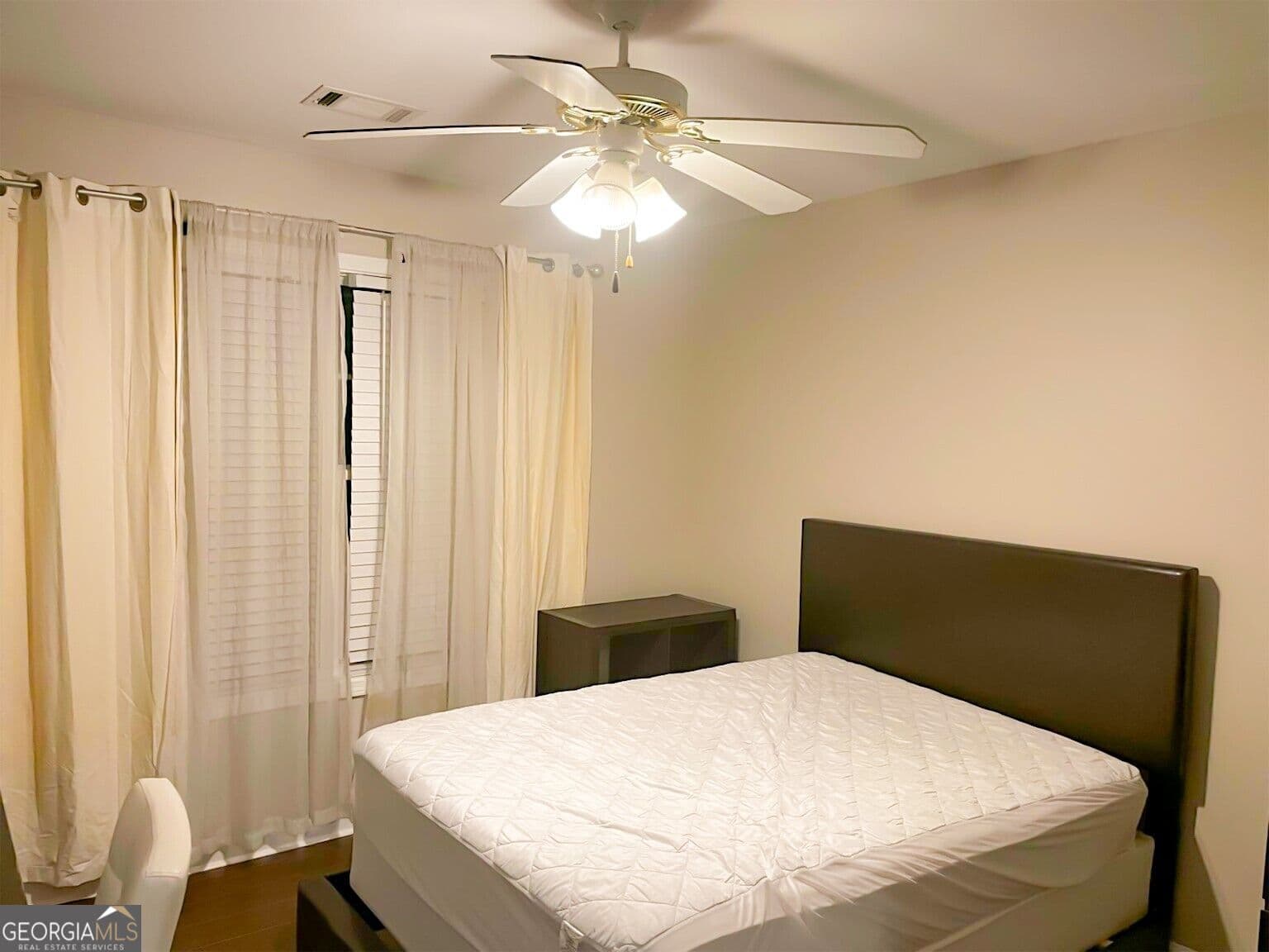 4 bedroom, 2.5 bathroom, 2,534 sq ft single family residence for sale at 1020 Chandler Ridge Drive, Lawrenceville, GA 30045 — photo 8