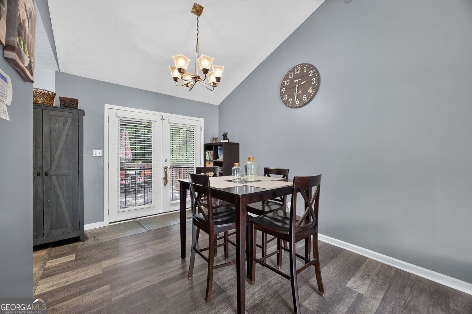 3 bedroom, 2 bathroom, 2,295 sq ft single family residence for sale at 9256 Raven Drive, Jonesboro, GA 30238 — photo 8