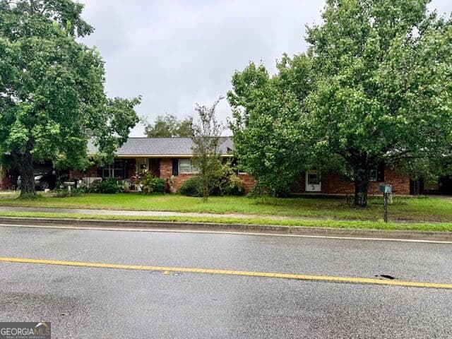 multi family,duplex for sale at 307 S River Street, Claxton, GA 30417 — photo 2