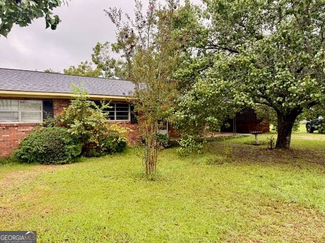 multi family,duplex for sale at 307 S River Street, Claxton, GA 30417 — photo 3